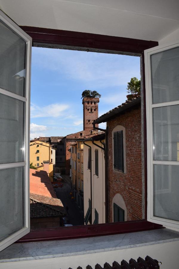 Al Carmine Apartments Towers View With Ac Lucca Exterior foto
