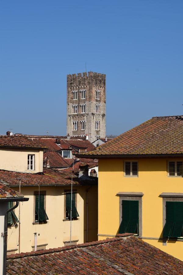 Al Carmine Apartments Towers View With Ac Lucca Exterior foto