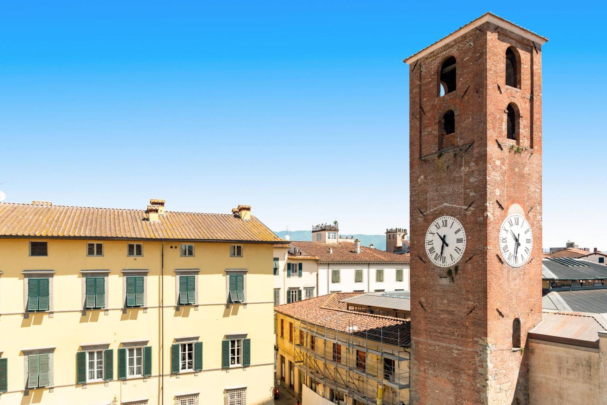 Al Carmine Apartments Towers View With Ac Lucca Exterior foto
